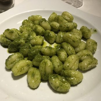 Trattoria La Scogliera - Pesto Gnocchi - Italian Near Me - Manarola, SP Trattoria La Scogliera - Pesto Gnocchi - Italian Near Me - Manarola, SP