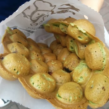 乜嘜雞蛋仔 - Matcha red bean eggettes - Hong Kong Style Cafe Near Me - Hong Kong, HK