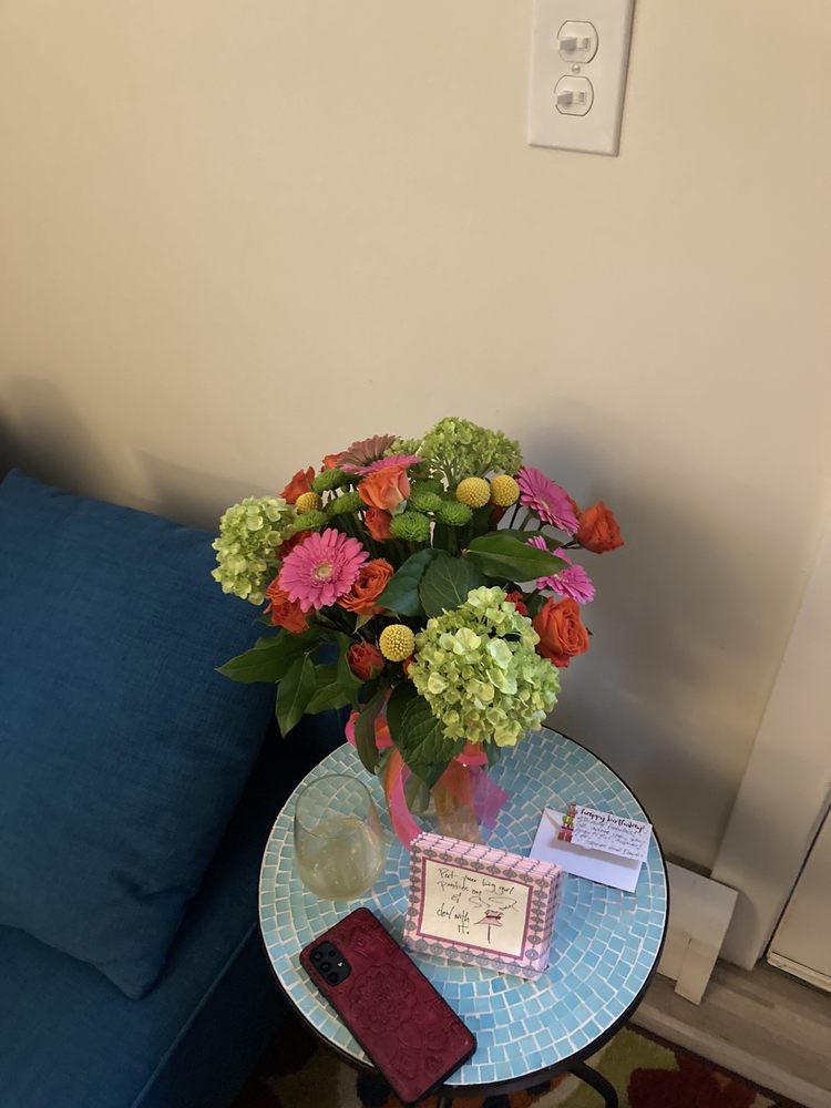 LOCUST VALLEY FLORIST Updated September 2024 15 Photos 74 Birch