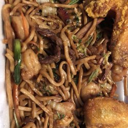 Lucky Chinese Restaurant