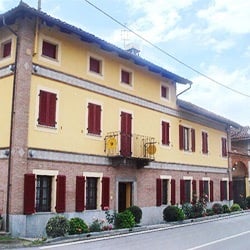 Facciata locale