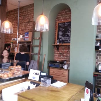The Corner One - Cozy place - Coffee & Tea Near Me - London, XGL