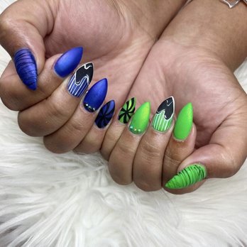 NailHouse & Spa - Two color full set with design. - Nail Salons Near Me - Hollywood, Florida NailHouse & Spa - Two color full set with design. - Nail Salons Near Me - Hollywood, Florida