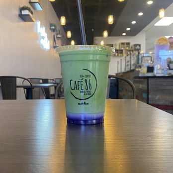 Cafe 86 - Ube matcha latte - Desserts Near Me - Valencia, California