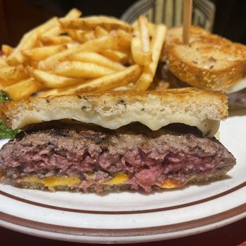 Bob’s Big Boy - Patty melt - American Near Me - Burbank, California Bob’s Big Boy - Patty melt - American Near Me - Burbank, California