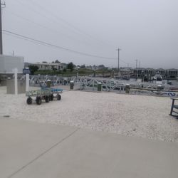 BluFin Bungalows & Marina - Out front