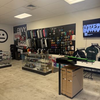 Bland Pro Shop - Skate Shops Near Me - Lincoln, California Bland Pro Shop - Skate Shops Near Me - Lincoln, California