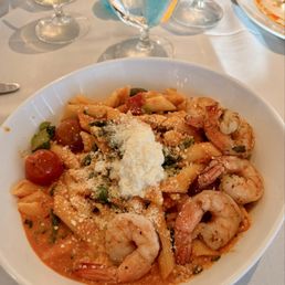 Penne vodka with shrimp