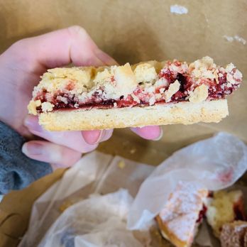 Leavitt's Country Bakery - Raspberry Bar - Bakeries Near Me - Conway, New Hampshire