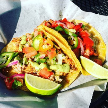 Papi's Grill - Carnitas and carne asada tacos - Tacos Near Me - Pismo Beach, California Papi's Grill - Carnitas and carne asada tacos - Tacos Near Me - Pismo Beach, California