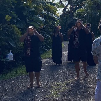 Experience Nutridge - Welcome conch blowing - Performing Arts Near Me - Honolulu, Hawaii