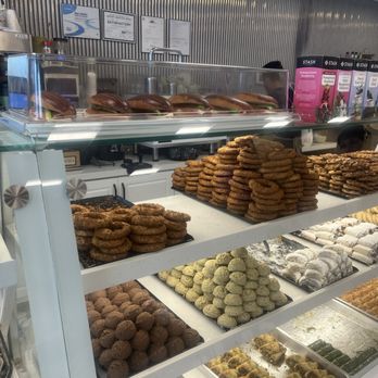 Vanilla Bakery & Cafe - Sweets - Bakeries Near Me - Cliffside Park, New Jersey