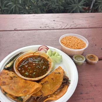 La Jalisciense - Barria tacos and rice - Food Trucks Near Me - Santa Nella, California La Jalisciense - Barria tacos and rice - Food Trucks Near Me - Santa Nella, California