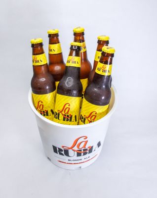 Manolo & Rene Grill by null