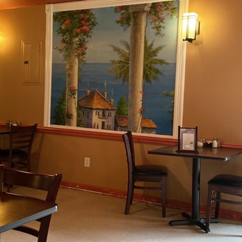 Mama D's - Great atmosphere - Pizza Near Me - Calvert City, Kentucky