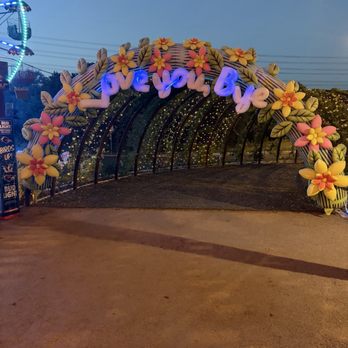 Elsewhere Too - Portal - Beer Gardens Near Me - San Antonio, Texas