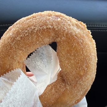 Peachey's Baking - Sneaker doodle donut - Food Trucks Near Me - Sarasota, Florida