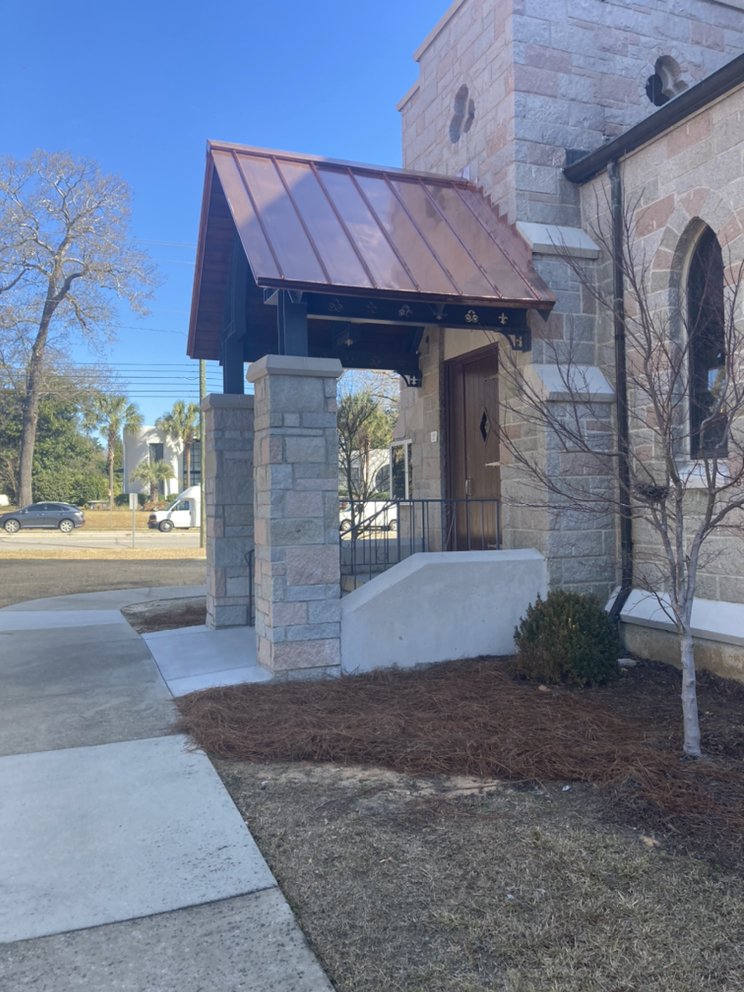 Slide of Gutter Guys Construction