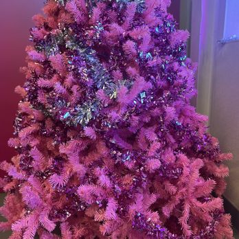 Third Culture Bakery - Berkeley - Cute pink Christmas decor - Bakeries Near Me - Berkeley, California Third Culture Bakery - Berkeley - Cute pink Christmas decor - Bakeries Near Me - Berkeley, California