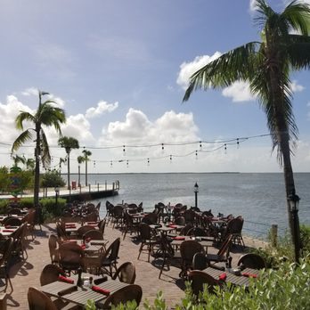 Sundowners - Alfresco dining - Seafood Near Me - Key Largo, Florida