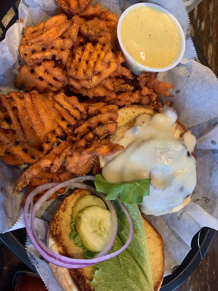 Food from Tanner's Bar & Grill