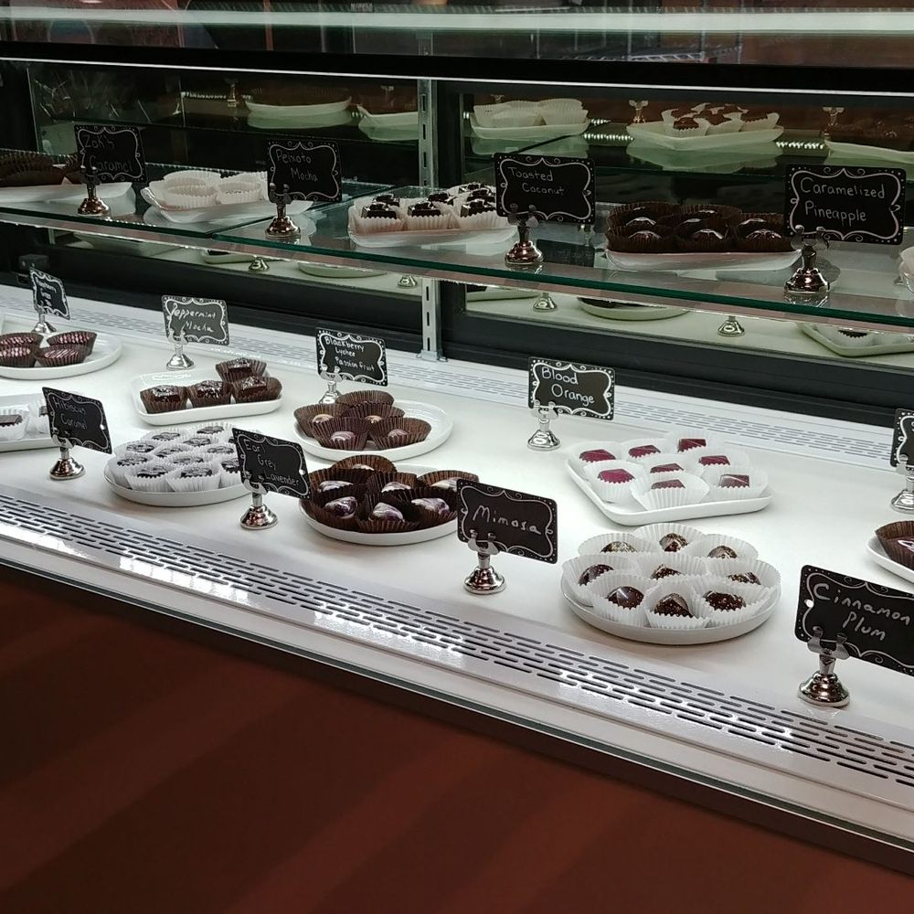 Zak's Chocolate - Zak's chocolate case! - Chocolatiers & Shops Near Me - Scottsdale, Arizona Zak's Chocolate - Zak's chocolate case! - Chocolatiers & Shops Near Me - Scottsdale, Arizona