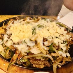 El Olmeca - Skillet Fundido with Steak
