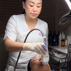 Vivid Health & Beauty - Microneedling with Stacy