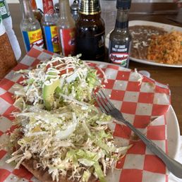 Tostada De Ceviche De Pescado / Fish Ceviche Tostada