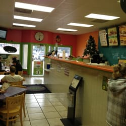 Tropical Smoothie Cafe - Inside