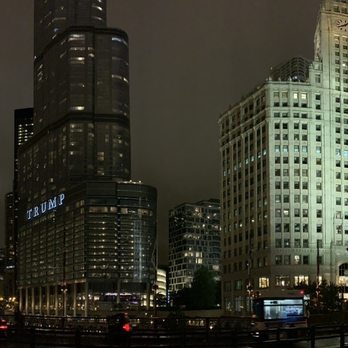 Chicago Riverwalk - Landmarks & Historical Buildings Near Me - Chicago, Illinois Chicago Riverwalk - Landmarks & Historical Buildings Near Me - Chicago, Illinois