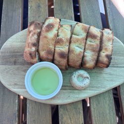 Lou Pecou - Appetizer bread