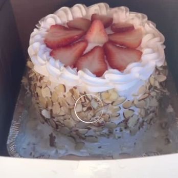 Casa De Vegan - Vegan tres leches cake - Vegan Near Me