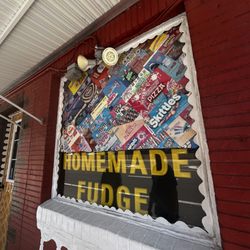 The Candy Kitchen - The wall
