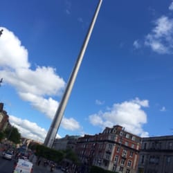 Dublin Bus 16 - Passing the spire on O'Connell