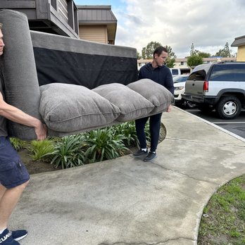 Loft Moving - Sofa - Movers Near Me - Los Angeles, California Loft Moving - Sofa - Movers Near Me - Los Angeles, California