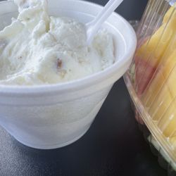 Pecan ice cream