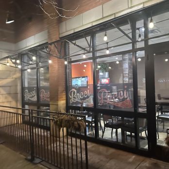 Bacci Pizzeria - Pizza Near Me - Chicago, Illinois
