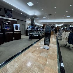 Dillard's