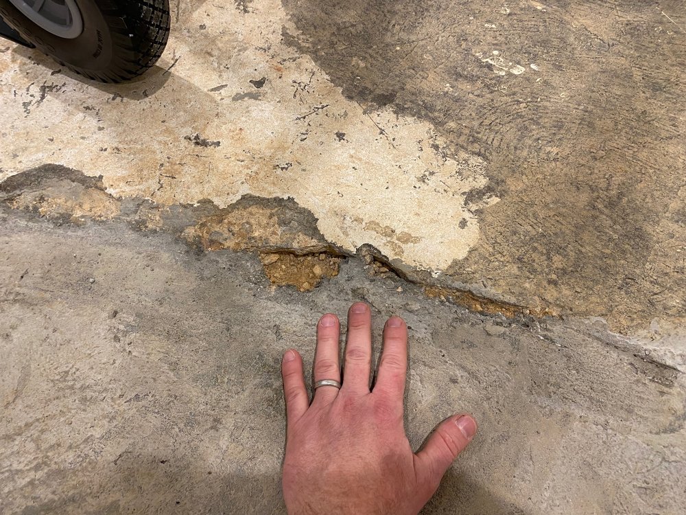 Slide of Roto-Rooter Plumbing & Water Cleanup