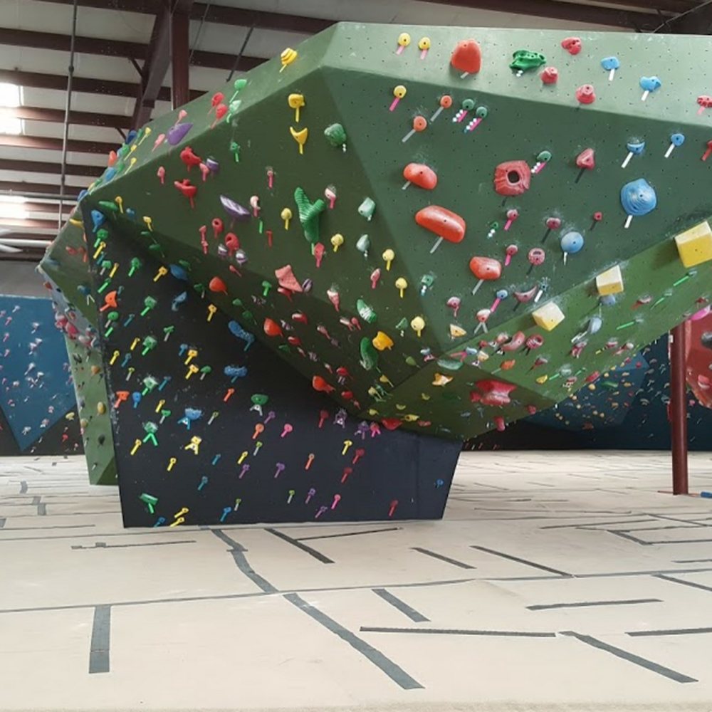 even padded flooring, well maintained facility, good routesetting even padded flooring, well maintained facility, good routesetting