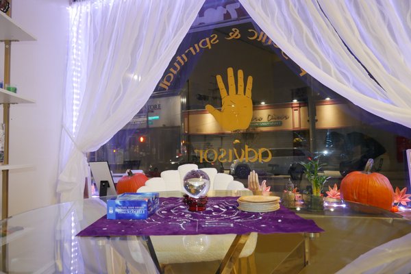 Middle Village Psychic Advisor