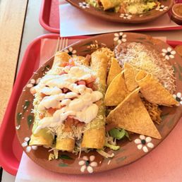 The best chicken Flautas The best chicken Flautas