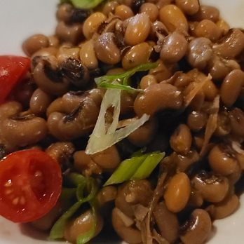 SavannahBlue - Blackeyed peas - New American Near Me - Detroit, Michigan