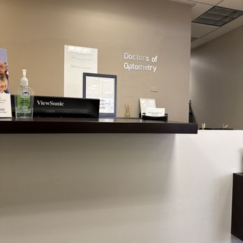 LensCrafters - Check in desk - Eyewear & Opticians Near Me - Reno, Nevada LensCrafters - Check in desk - Eyewear & Opticians Near Me - Reno, Nevada