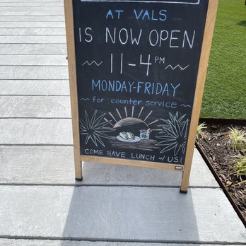 Vals - Seafood Near Me - New Orleans, Louisiana Vals - Seafood Near Me - New Orleans, Louisiana