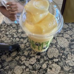 Mango smoothie