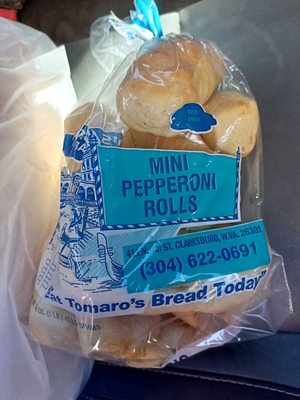 Tomaro's Bakery by null