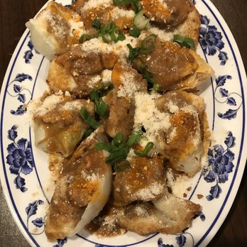 Liu's Shanghai - Fried dumpling with peanut sauce and hot oil - Shanghainese Near Me - Brooklyn, New York