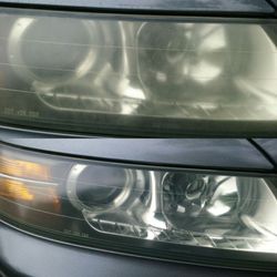 Dubble Bubble Express Mobile Detail - BEFORE & AFTER HEADLIGHT RESTORATION Dubble Bubble Express Mobile detail (561) 757-1280 https://maps.app.goo.gl/QPZ8H38CgzTff2ih9